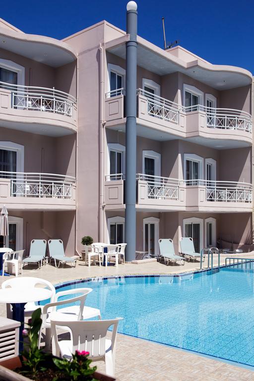 Hotel de apartamente Anna Maria Platanés